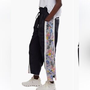 Free People
FP Movement
Champ is Here
Drawstring Pants